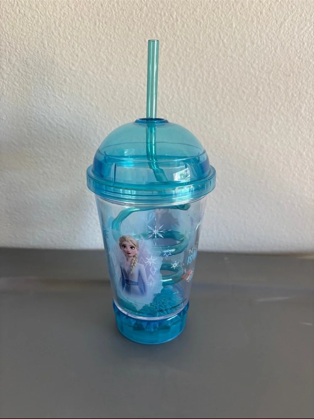 Disney FROZEN Flashing Dometop Travel Cup NEW Light Up Elsa Anna Tumbler